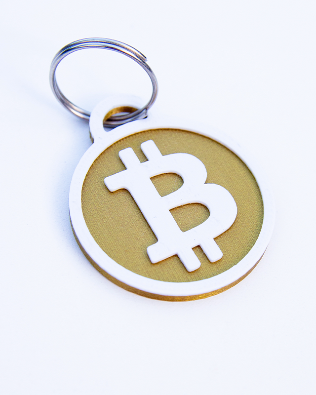 https://shop.tiendacripto.io/uploads/products/820655ff22debf470.91013301-BTC blanco 2.png